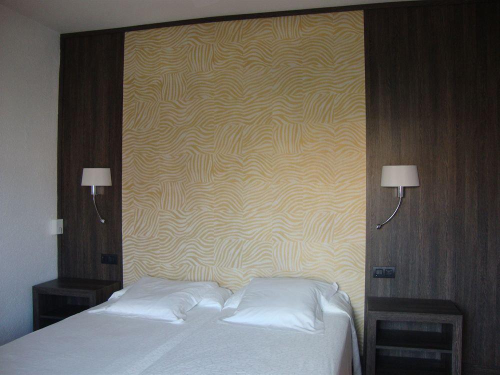 Hotel Grifeu Llança Kültér fotó